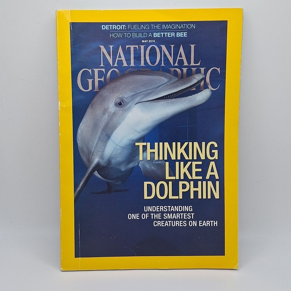 National Geographic thinking like a dolphin science book 2015